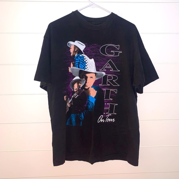 EVC 1992 Vintage Garth On Tour Garth Brooks Concert Black Tee - Picture 1 of 5